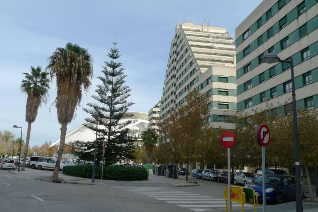 Apartamento En La Ciudad De Las Ciencias Villa Valencia Exteriör bild